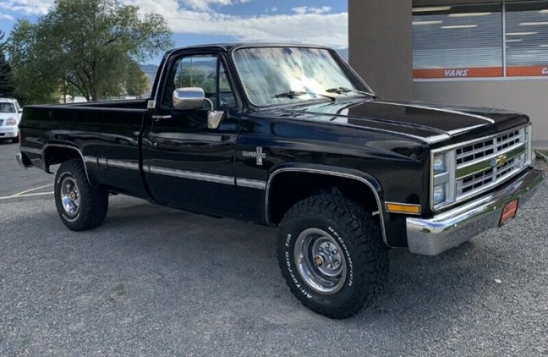 1986 Chevrolet Silverado for sale in Michigan (ID-107113) 1986 Chevrolet Silverado for sale in Michigan (ID-107113)