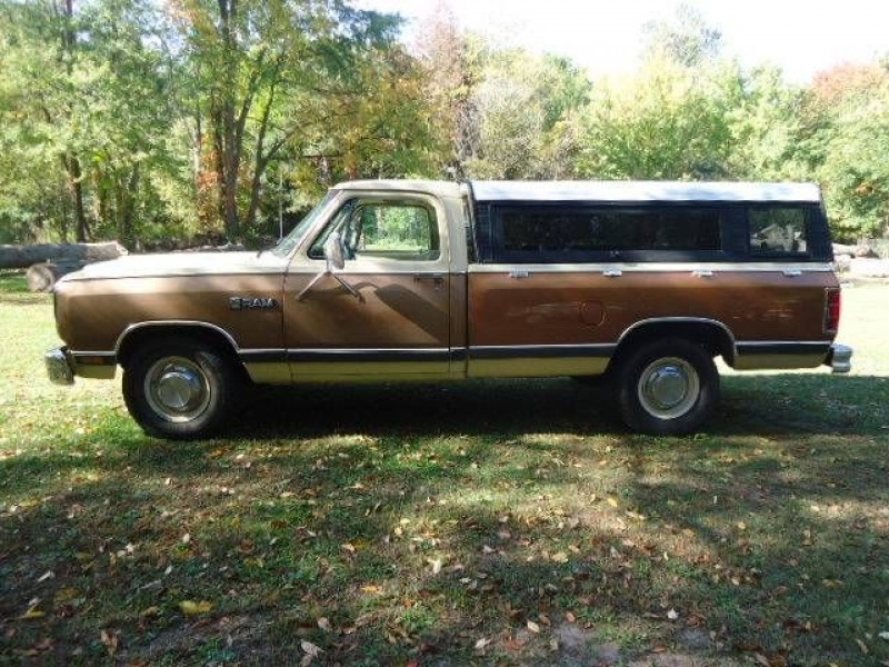 1986 Dodge Ram for sale in Michigan (ID-125496) 1986 Dodge Ram for sale in Michigan (ID-125496)