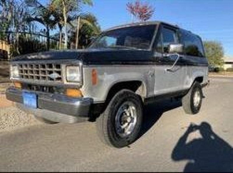 1986 Ford Bronco for sale in Michigan (ID-102231) 1986 Ford Bronco for sale in Michigan (ID-102231)