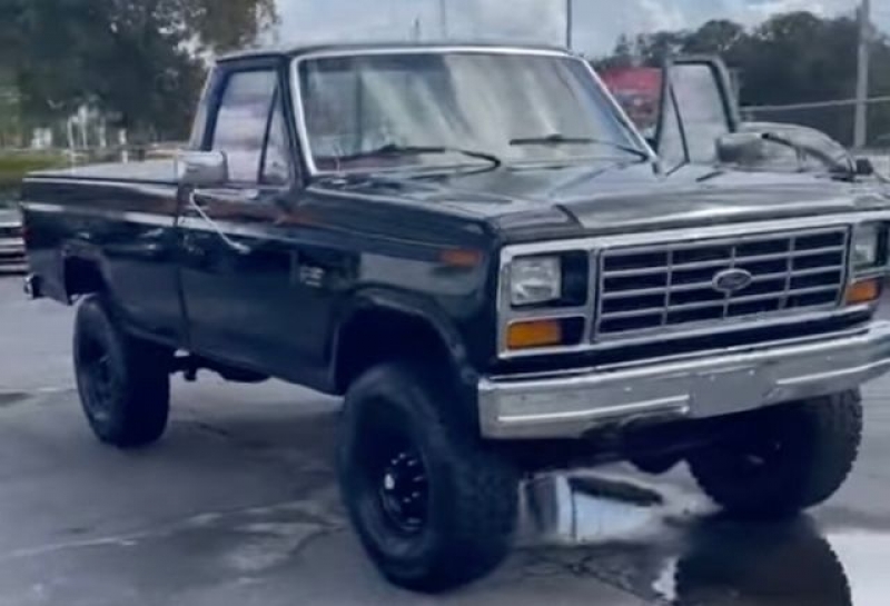 1986 Ford F350 for sale in Riverhead, New York (ID-95903)