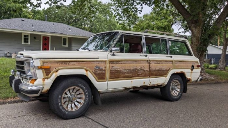 1986 Jeep Grand Wagoneer for sale in Michigan (ID-120424) 1986 Jeep Grand Wagoneer for sale in Michigan (ID-120424)