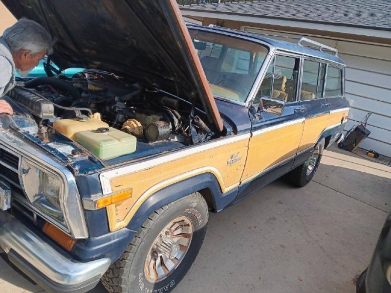 1986 Jeep Grand Wagoneer for sale in Michigan (ID-125081) 1986 Jeep Grand Wagoneer for sale in Michigan (ID-125081)