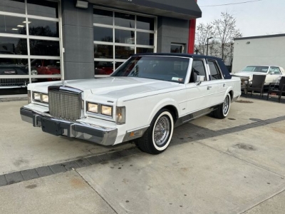 1986 Lincoln Town Car for sale