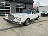 1986 Lincoln Town Car for sale in Riverhead, New York (ID-123412)