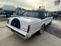 1986 Lincoln Town Car for sale in Riverhead, New York (ID-123412)