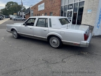 1986 Lincoln Town Car for sale in Riverhead, New York (ID-145032)