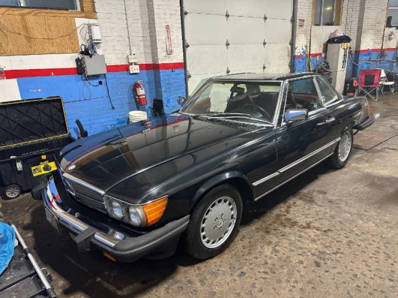 1986 Mercedes-Benz 560 SL for sale in Michigan (ID-113916)