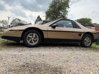 1986 Pontiac Fiero for sale in Michigan (ID-155453)
