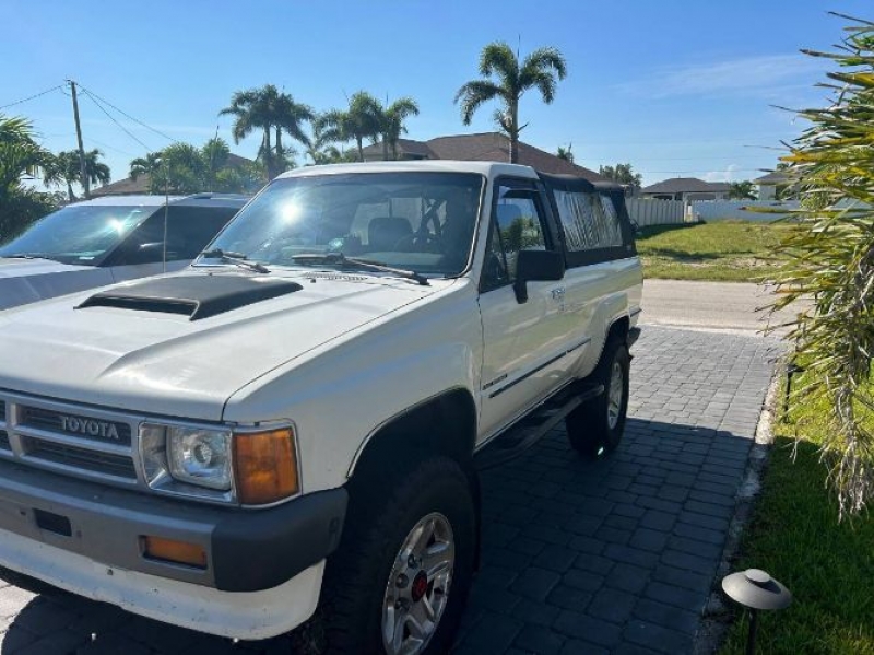 1986 Toyota 4 Runner for sale in Michigan (ID-120737) 1986 Toyota 4 Runner for sale in Michigan (ID-120737)