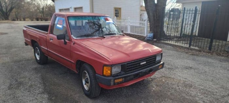 1986 Toyota Pickup for sale in Michigan (ID-113880) 1986 Toyota Pickup for sale in Michigan (ID-113880)