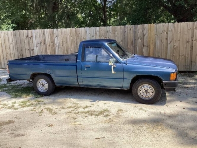 1986 Toyota Pickup for sale