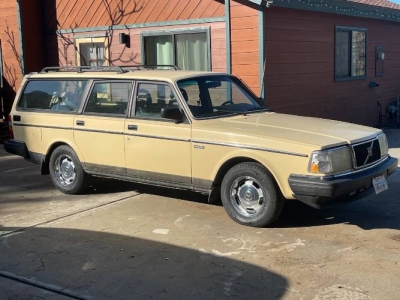 1986 Volvo 240 for sale