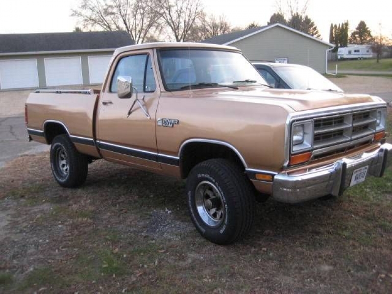 1987 Dodge Power Ram for sale in Wisconsin (ID-84528) 1987 Dodge Power Ram for sale in Wisconsin (ID-84528)