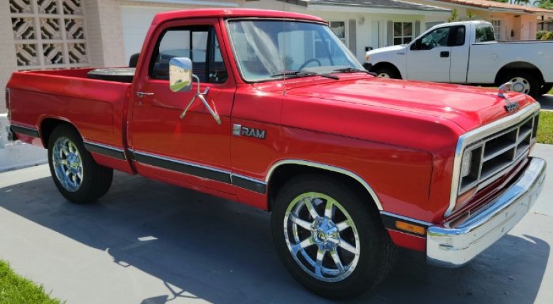 1987 Dodge D100 for sale in Michigan (ID-91580) 1987 Dodge D100 for sale in Michigan (ID-91580)