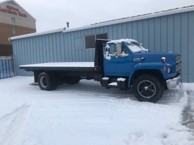 1987 Ford F700 for sale