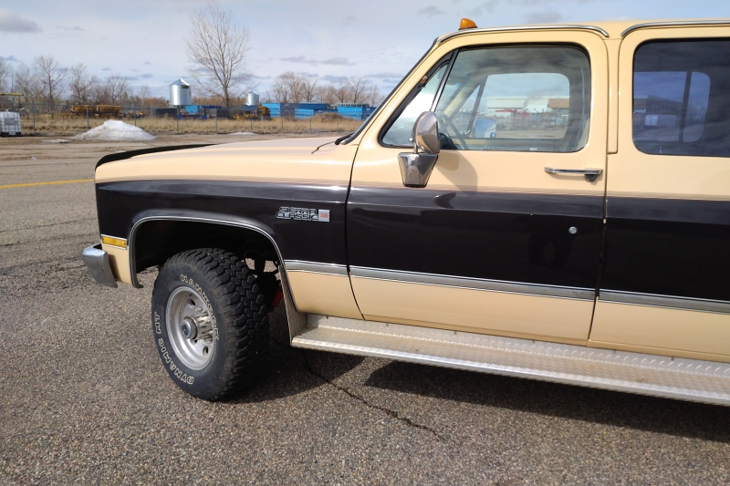 1987 GMC C3500 Sierra Classic for sale in Weyburn, Saskatchewan (ID-97870)