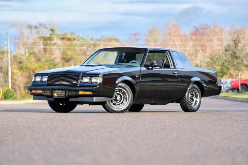 1987 Buick Grand National for sale (ID-124952) 1987 Buick Grand National for sale (ID-124952)