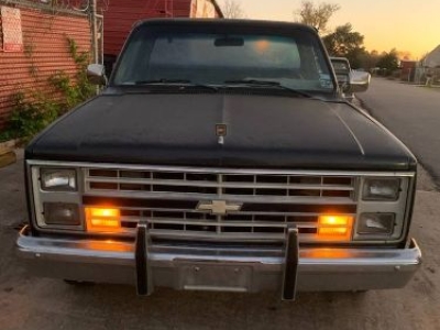 1987 Chevrolet Silverado for sale in Michigan