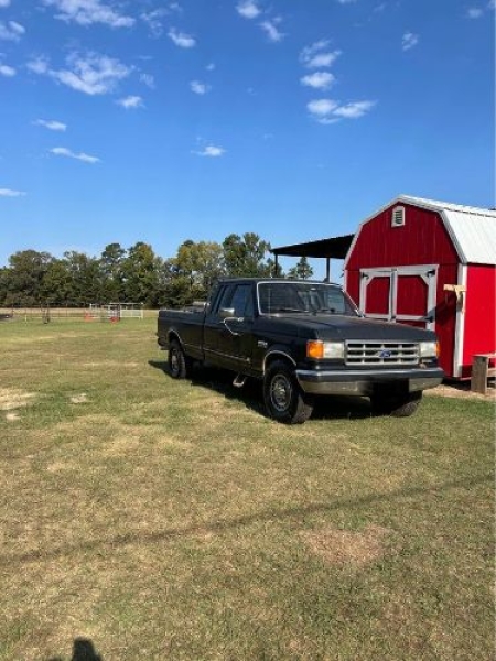 1987 Ford F250 for sale in Michigan (ID-135592) 1987 Ford F250 for sale in Michigan (ID-135592)