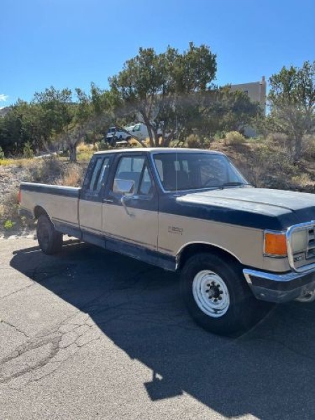 1987 Ford F250 for sale in Michigan (ID-140406) 1987 Ford F250 for sale in Michigan (ID-140406)