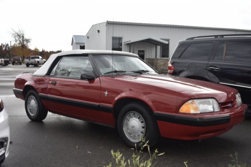 1987 Ford Mustang for sale in Michigan (ID-122015) 1987 Ford Mustang for sale in Michigan (ID-122015)
