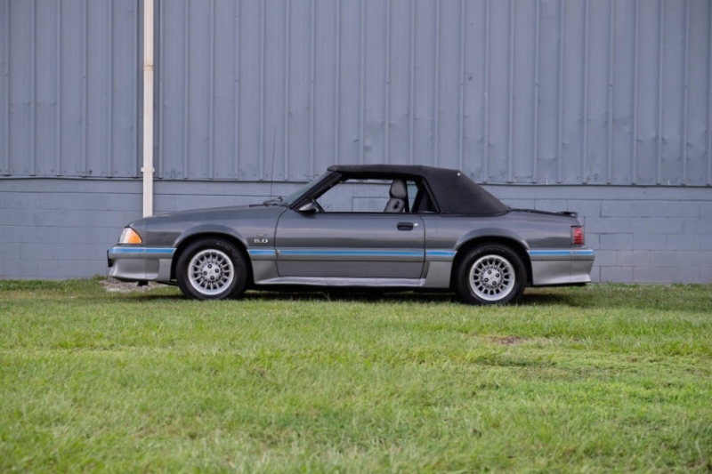 1987 Ford Mustang for sale (ID-124951) 1987 Ford Mustang for sale (ID-124951)