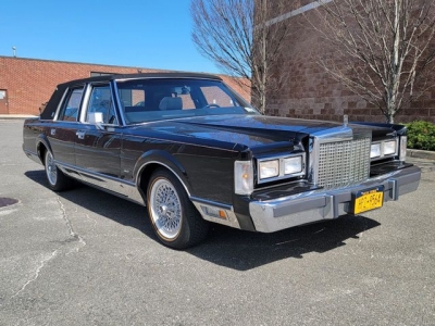 1987 Lincoln Town Car for sale