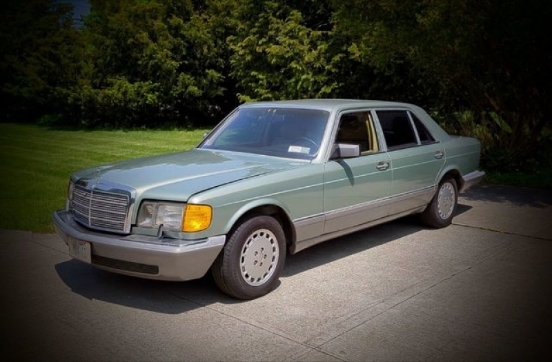 1987 Mercedes-Benz 560 for sale in Riverhead, New York (ID-116639)