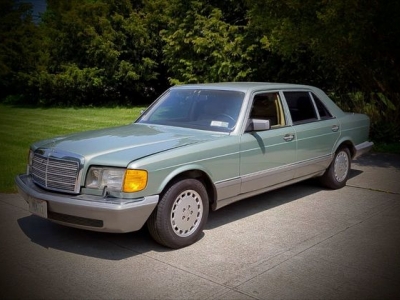1987 Mercedes-Benz 560 for sale