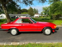 1987 Mercedes-Benz 560 for sale in Dix Hills, New York (ID-142826)