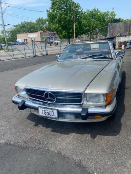 1987 Mercedes-Benz 560 SL for sale in Michigan (ID-101599) 1987 Mercedes-Benz 560 SL for sale in Michigan (ID-101599)