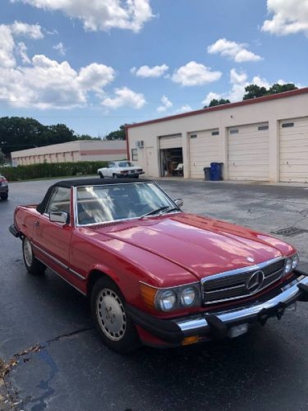 1987 Mercedes-Benz 560 SL for sale in Michigan (ID-118456) 1987 Mercedes-Benz 560 SL for sale in Michigan (ID-118456)