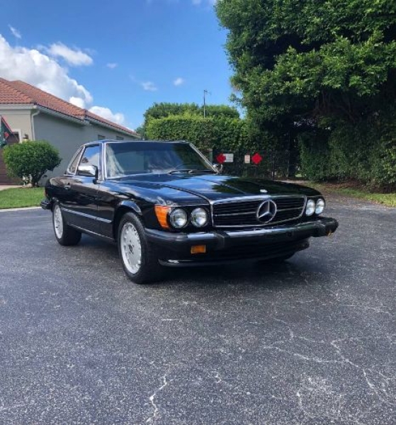 1987 Mercedes-Benz 560 SL for sale in Michigan (ID-145897) 1987 Mercedes-Benz 560 SL for sale in Michigan (ID-145897)