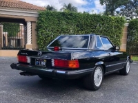 1987 Mercedes-Benz 560 SL for sale in Michigan (ID-145897)