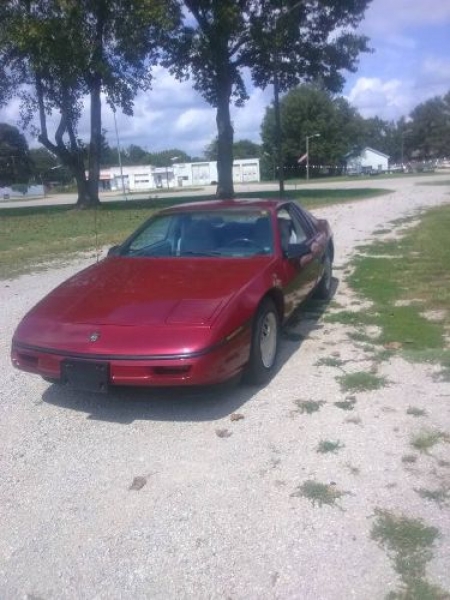 1987 Pontiac Fiero for sale in Michigan (ID-106150) 1987 Pontiac Fiero for sale in Michigan (ID-106150)