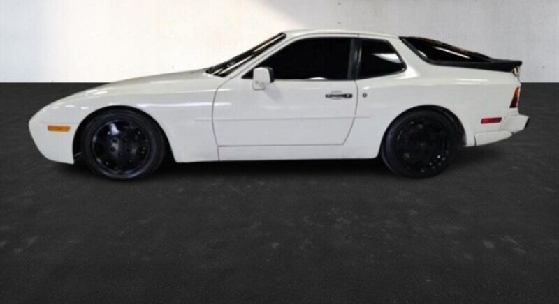 1987 Porsche 944 for sale in Michigan (ID-145265) 1987 Porsche 944 for sale in Michigan (ID-145265)