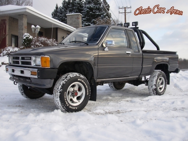 1988 Toyota Pickup for sale in Alma, Quebec (ID-34034) 1988 Toyota Pickup for sale in Alma, Quebec (ID-34034)