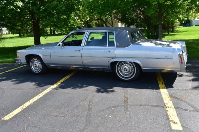1988 Cadillac Fleetwood for sale in Michigan (ID-81309)