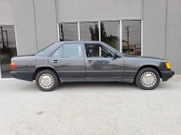 1988 Mercedes-Benz 300E for sale in Michigan (ID-93253)
