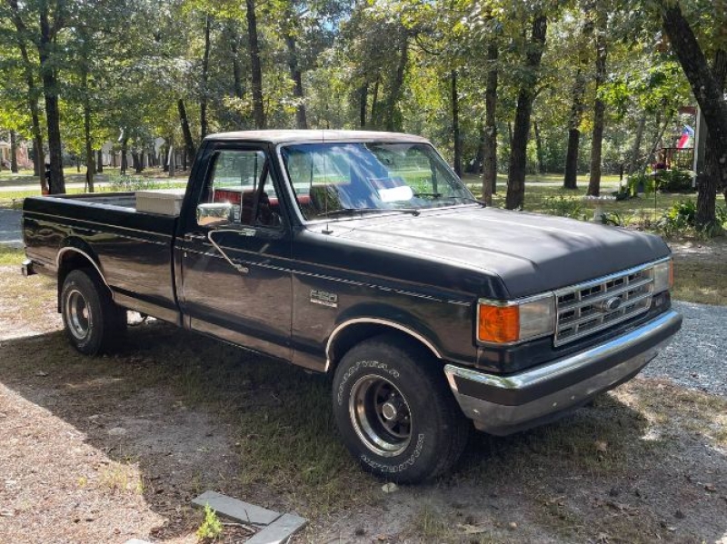 1988 Ford F150 for sale in Michigan (ID-121840) 1988 Ford F150 for sale in Michigan (ID-121840)