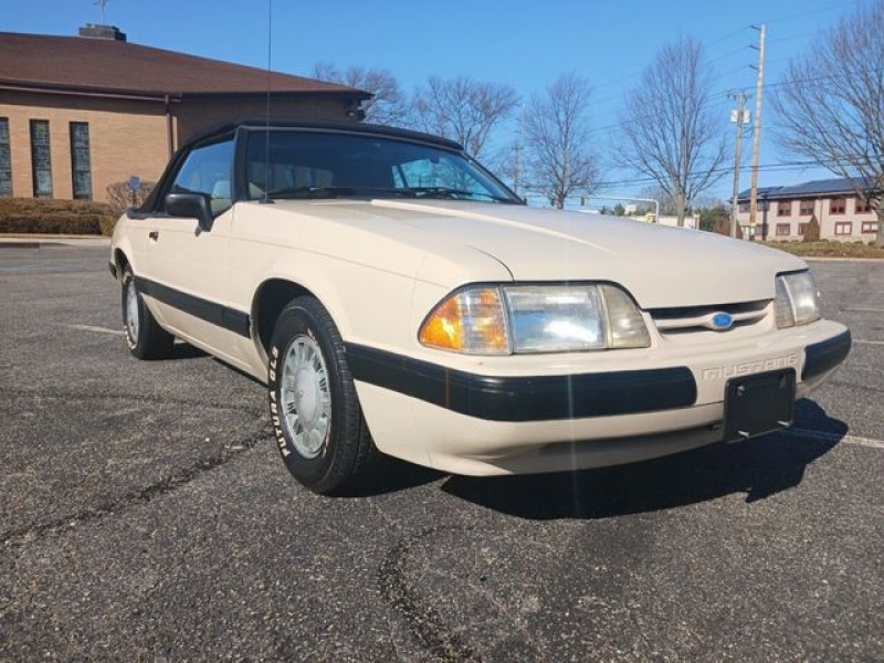 1988 Ford Mustang for sale in Riverhead, New York (ID-113357)