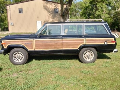1988 Jeep Grand Wagoneer for sale
