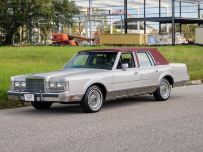 1988 Lincoln Town Car for sale