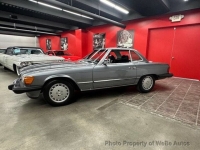 1988 Mercedes-Benz 560 for sale in Riverhead, New York (ID-135816)