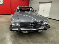 1988 Mercedes-Benz 560 for sale in Riverhead, New York (ID-135816)