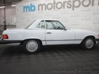 1988 Mercedes-Benz 560 for sale in Riverhead, New York (ID-142259)