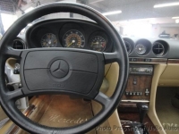 1988 Mercedes-Benz 560 for sale in Riverhead, New York (ID-142259)