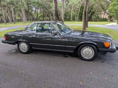 1988 Mercedes-Benz 560 SL for sale
