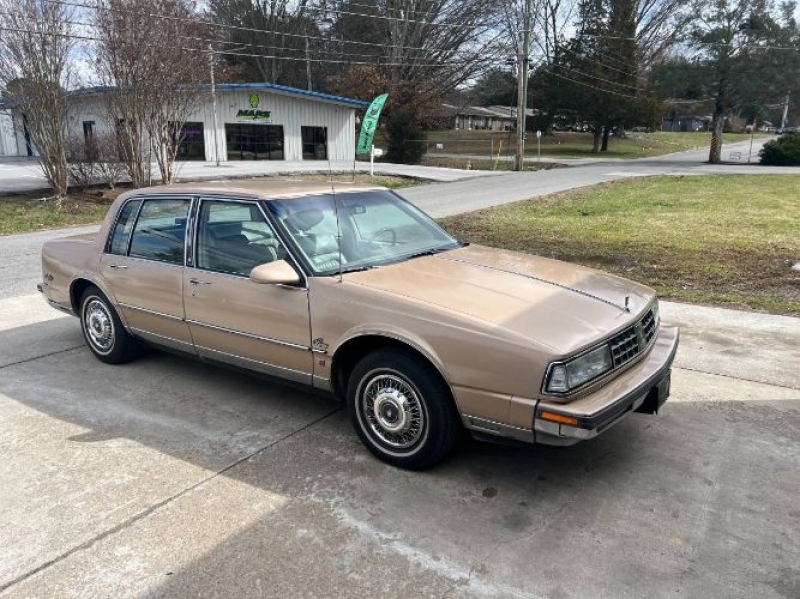 1988 Oldsmobile 98 for sale in Michigan (ID-126144) 1988 Oldsmobile 98 for sale in Michigan (ID-126144)