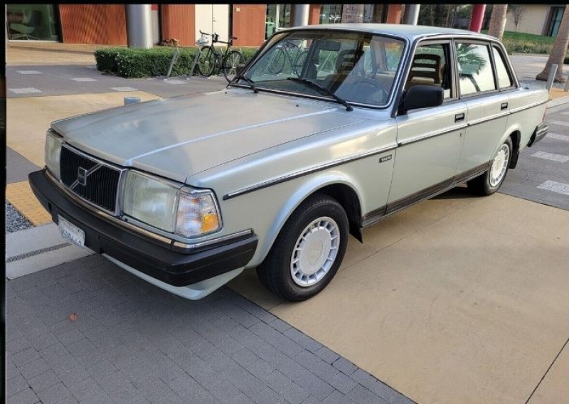 1988 Volvo 240 for sale in Michigan (ID-112254)